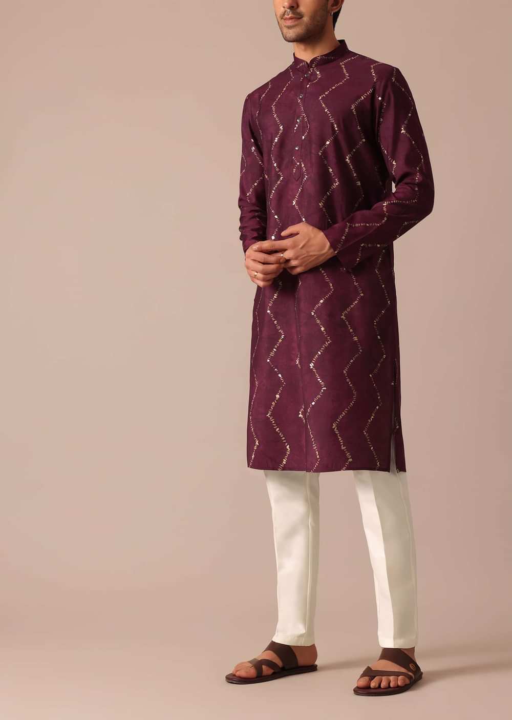 Wine Foil Printed Kurta And Pant Set In Silk