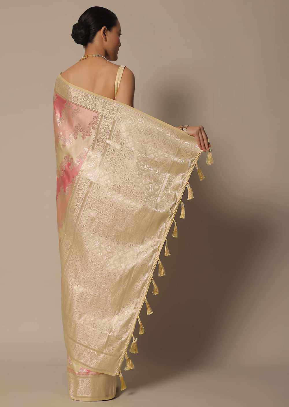 Radiant Peach Silk Saree With Unstitched Blouse Fabric-