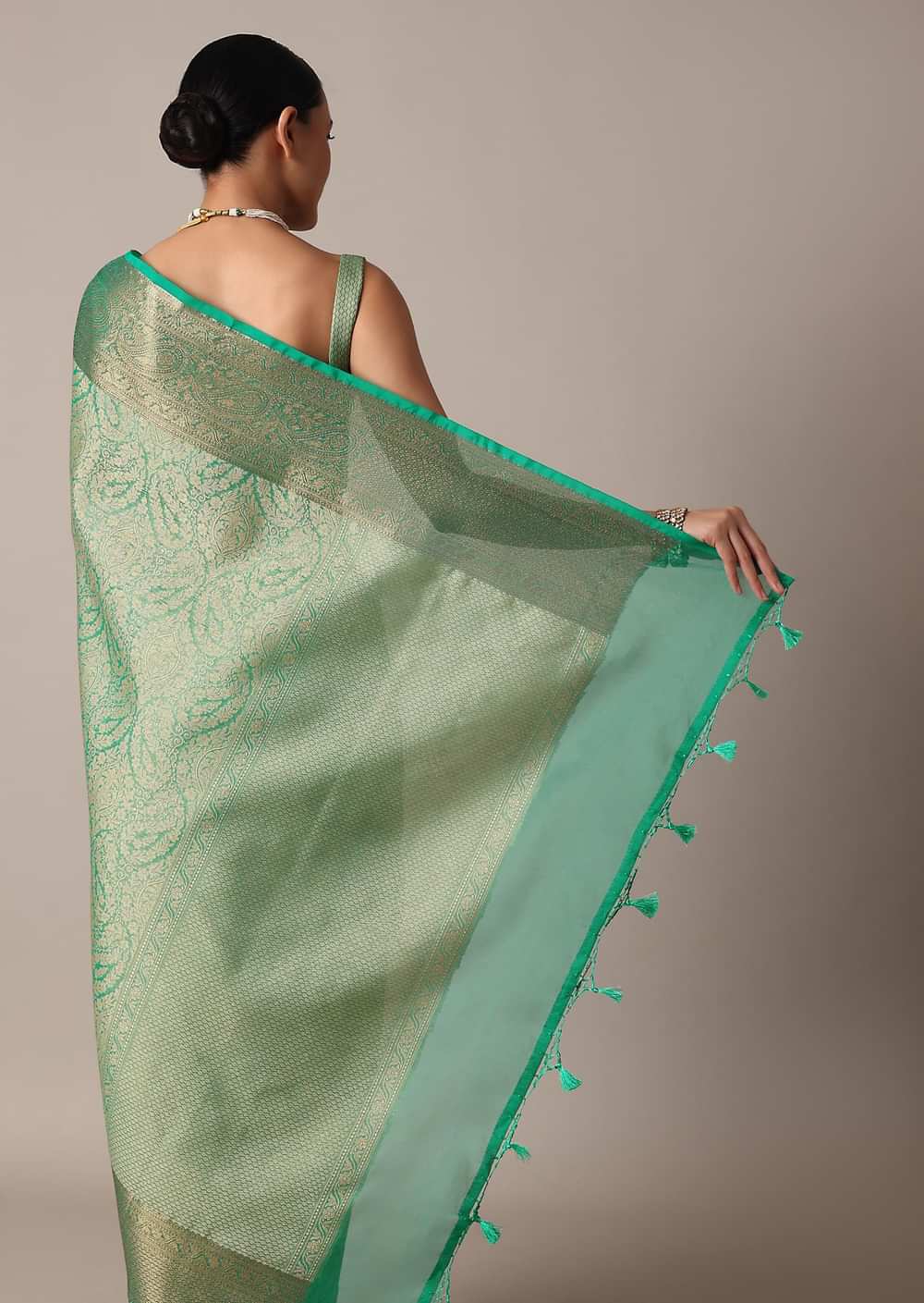 Rama Green Banarasi Tanchui Silk Saree With Tassel Detail And Unstitched Blouse Piece
