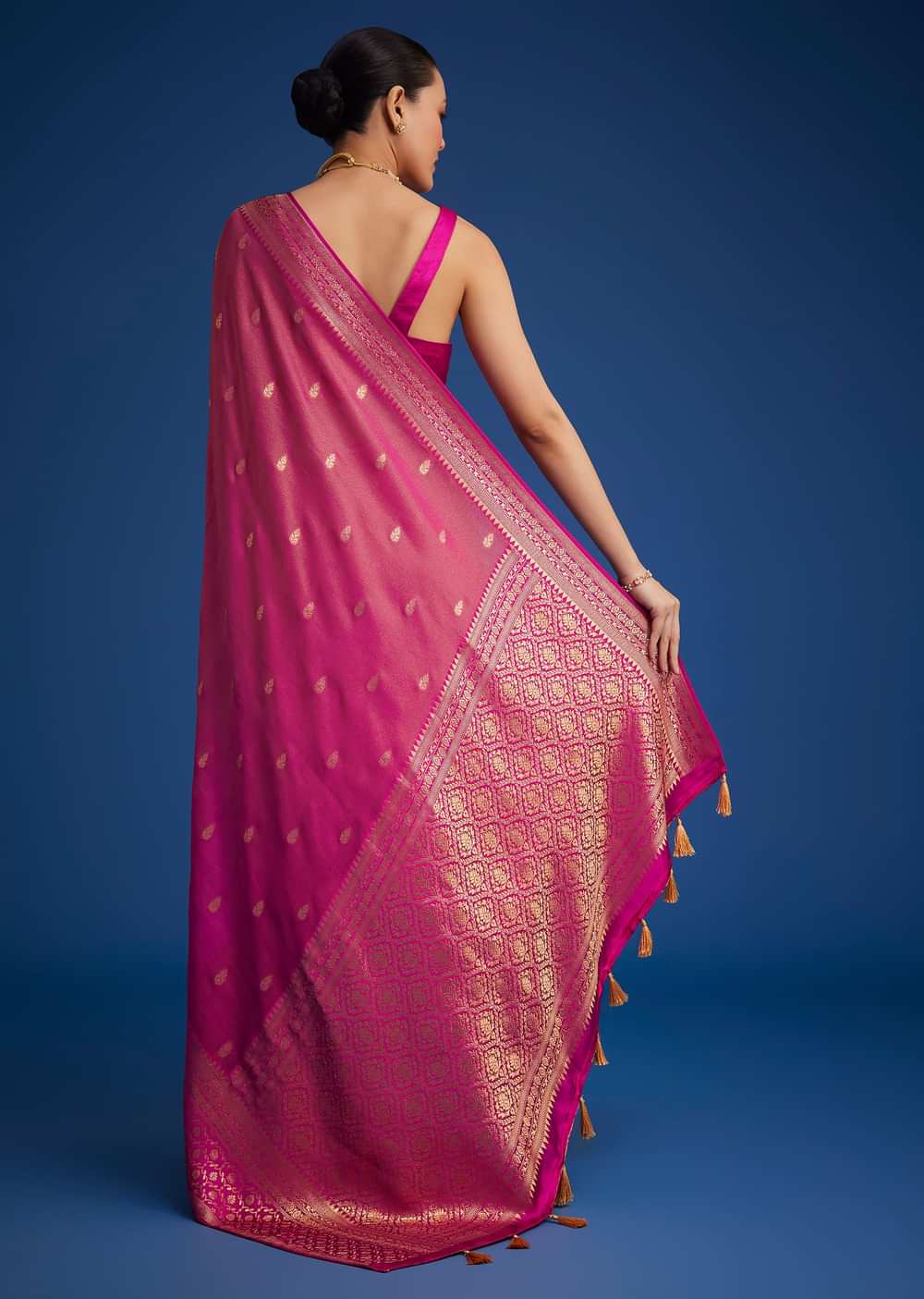Rani Pink Tissue Silk Saree With Butti Work