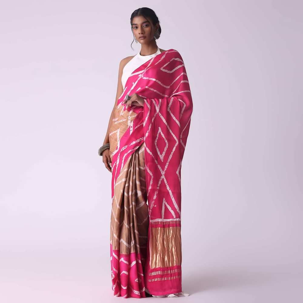 Raspberry Sorbet Pink Geometric Print Satin Saree