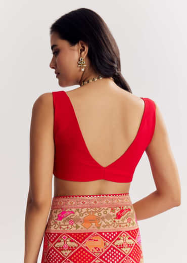 Red Dola Silk Bandhani Saree With Multicolor Animal Motifs And Gota Border