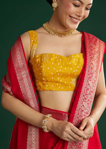 Red Dola Silk Saree With Woven Border And Pallu