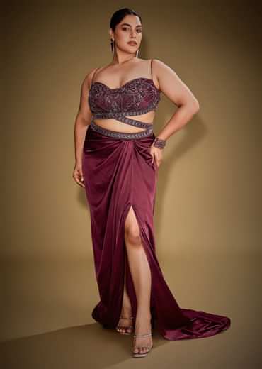 Red Hand Embroidered Blouse With Drape Skirt And Crushed Cape