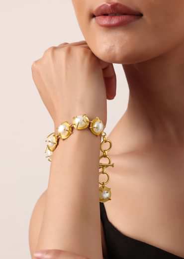 Rose Gold Finish Bracelet With Mother Of Pearls