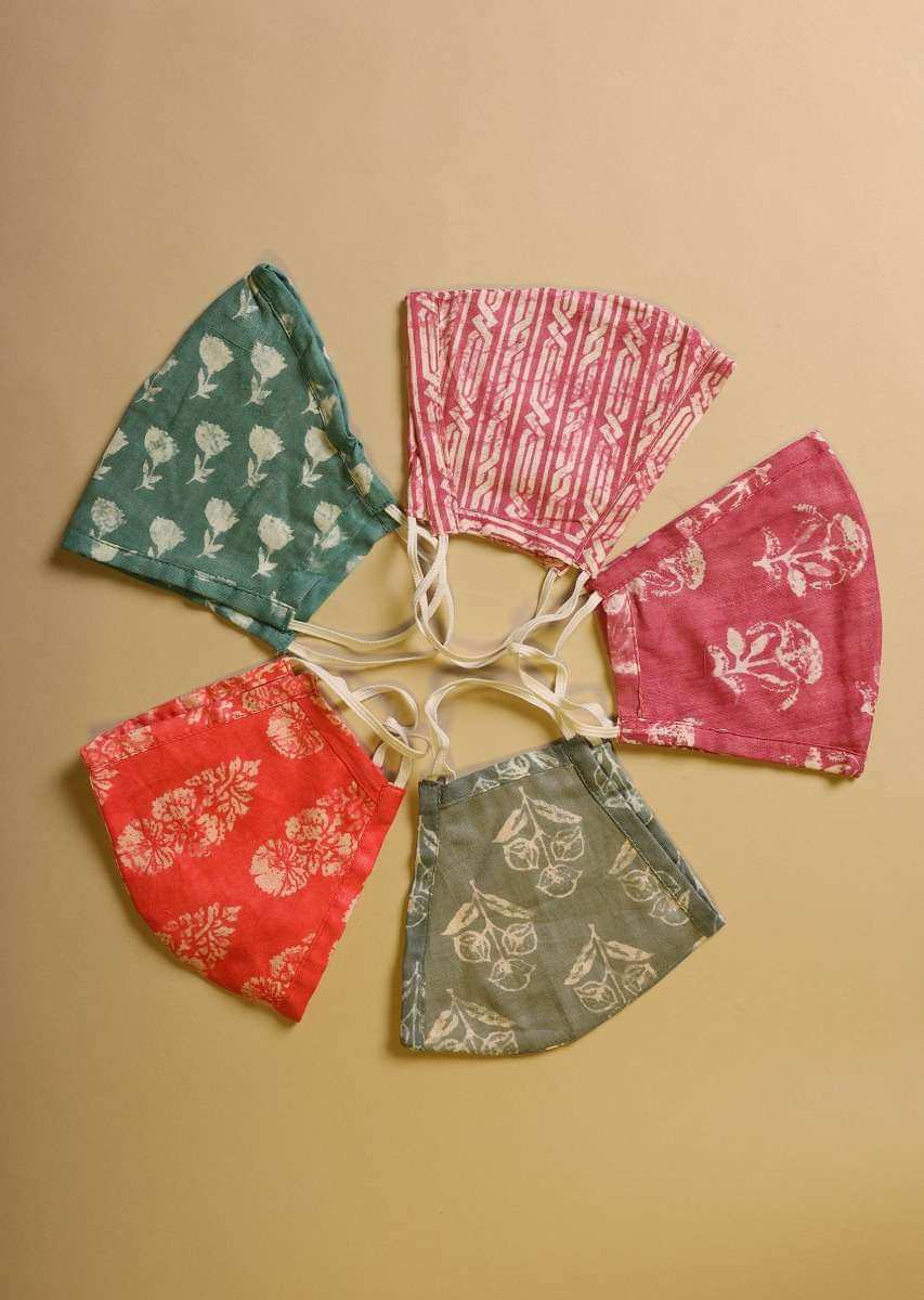 Set Of 5 Multicolored Face Masks In Cotton With Beautiful Batik And Block Prints Online - Kalki Fashion