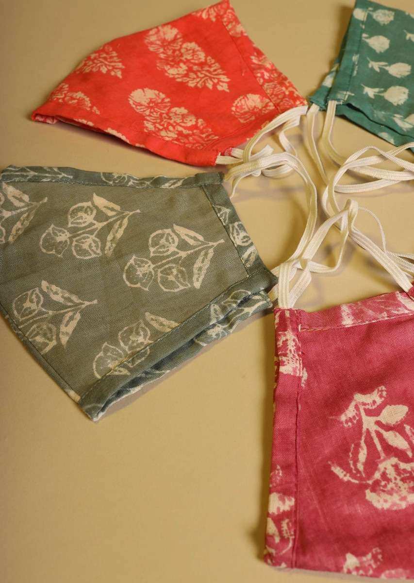 Set Of 5 Multicolored Face Masks In Cotton With Beautiful Batik And Block Prints Online - Kalki Fashion