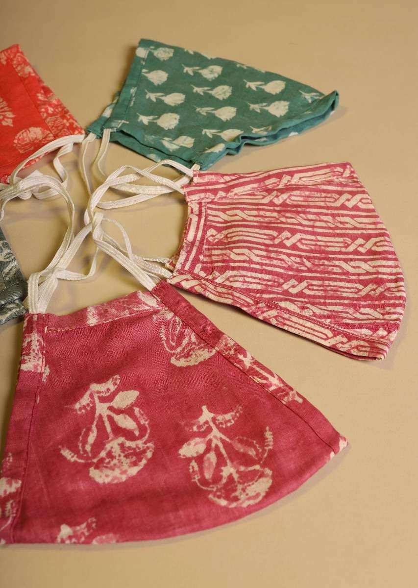 Set Of 5 Multicolored Face Masks In Cotton With Beautiful Batik And Block Prints Online - Kalki Fashion