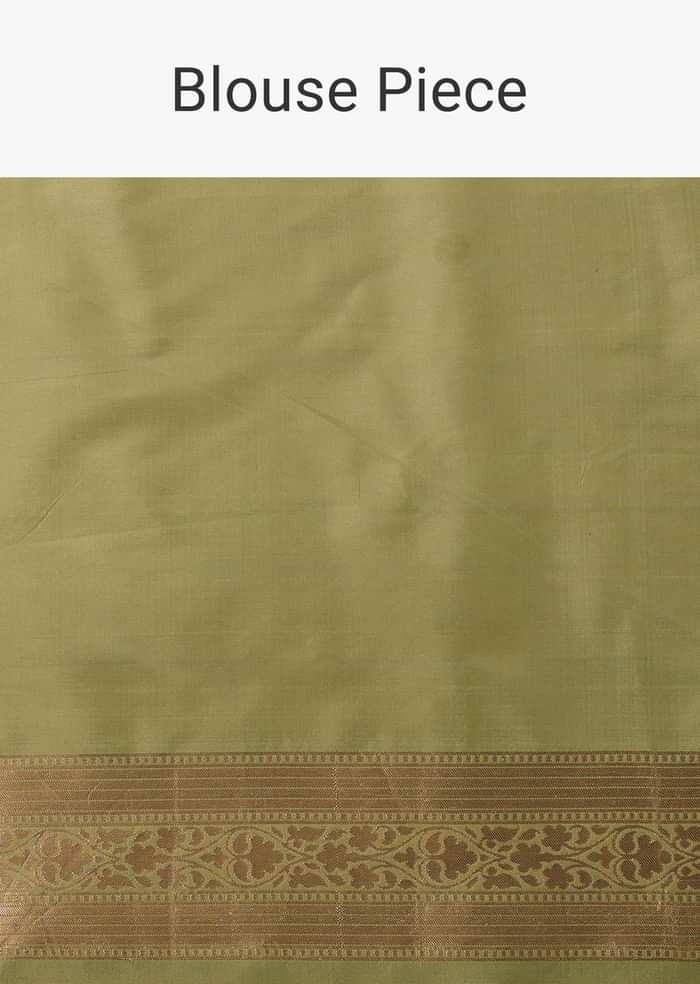 Green Handloom Banarasi Saree In Uppada Silk With Floral Jaal Weave And Unstitched Blouse