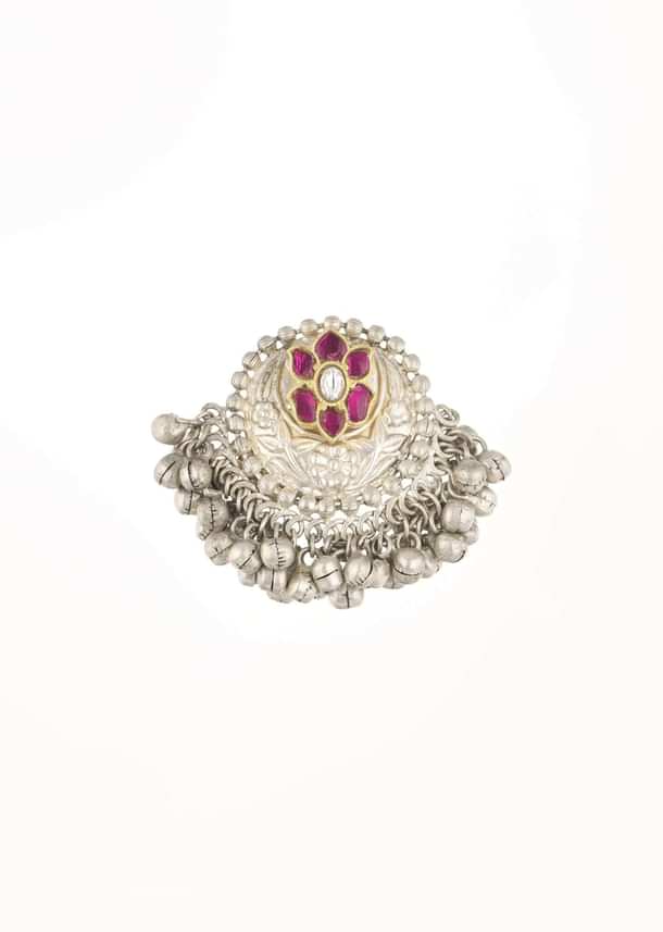 Silver Finish Oxidised Studs In Fusion Style Silver Finish Oxidised Studs In Fusion Style