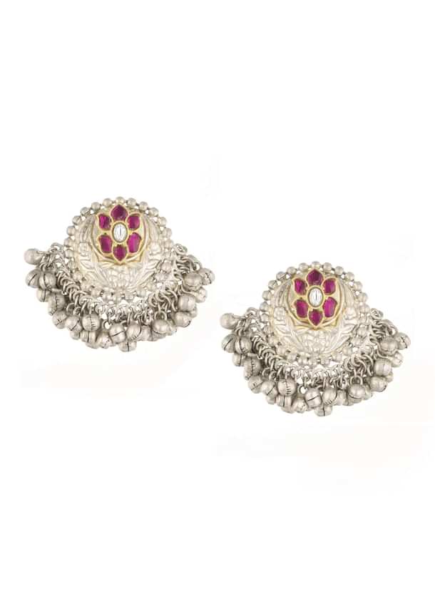 Silver Finish Oxidised Studs In Fusion Style Silver Finish Oxidised Studs In Fusion Style