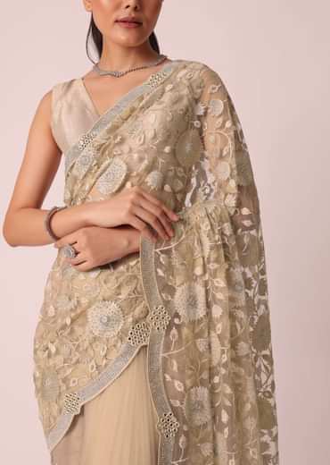 Gold Net Saree With Stone Studded And Florar work And Unstitched Blouse Piece