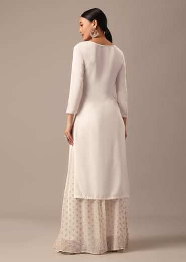 White Lucknowi Kurta With Thread Knot Detail