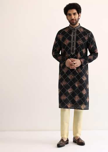 Black And Pink Silk Kurta Set With Mirror Embroidery
