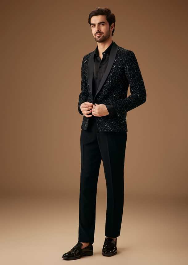 Black Cut Dana Work Tuxedo