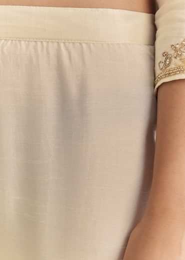 Cream Silk Embroidered Kurta Pant With Banarasi Dupatta