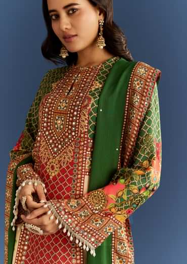Multicolour Cotton Muslin Printed Kurta With A Line Cut And Printed Palazzo