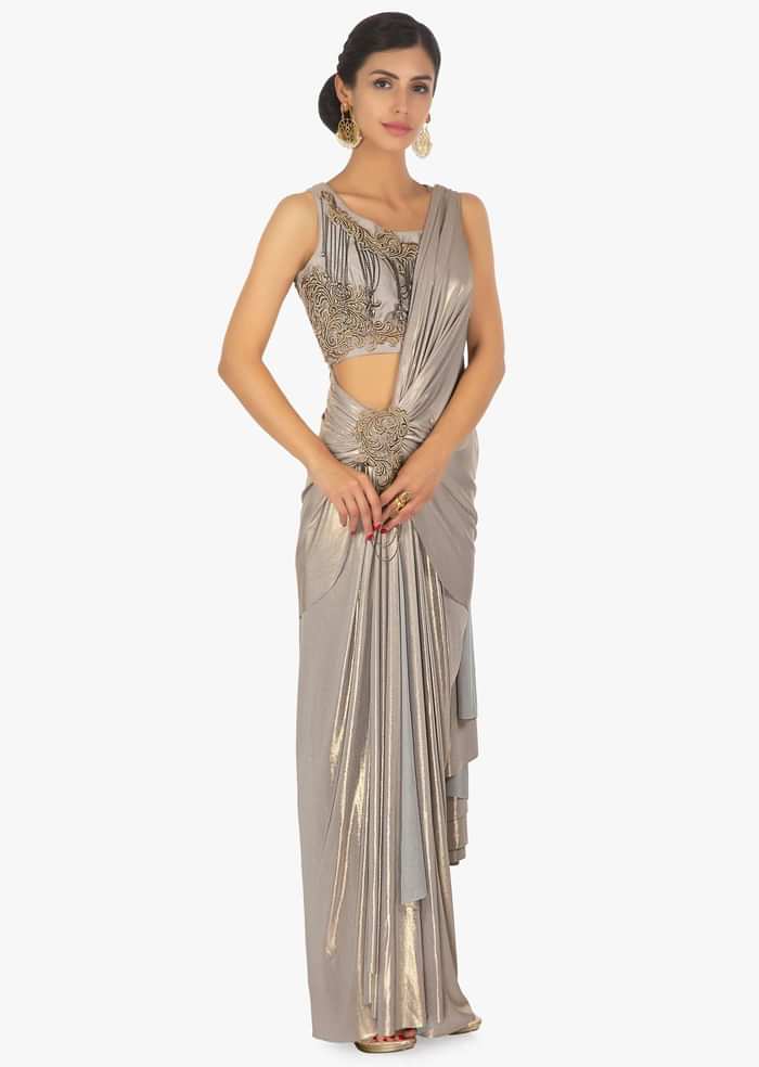 Shimmer Lycra saree skirt with pre stitched pallo in zari patch  with chain dangler only on Kalki