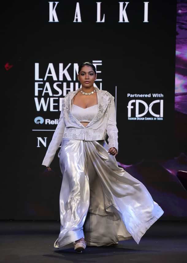 Silver Brocade Floral Embroidered Jacket With Drape Skirt Suit