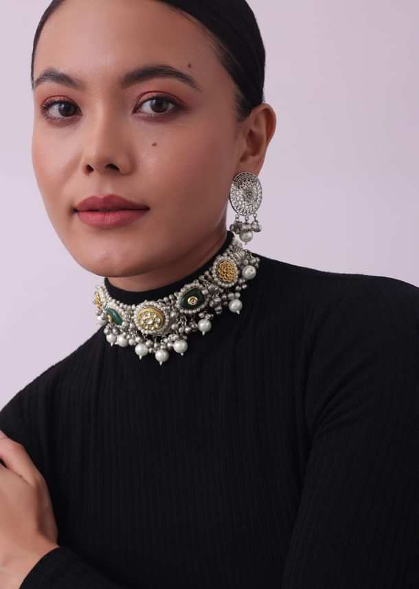 Silver Finish Choker And Earring Set Infused With Kundan Work And Pearls Silver Finish Choker And Earring Set Infused With Kundan Work And Pearls