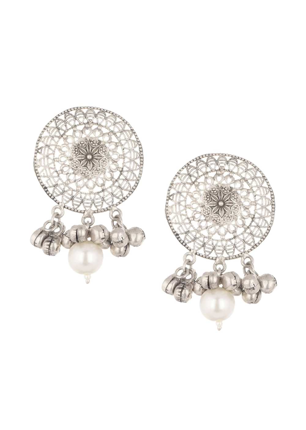 Silver Finish Choker And Earring Set Infused With Kundan Work And Pearls