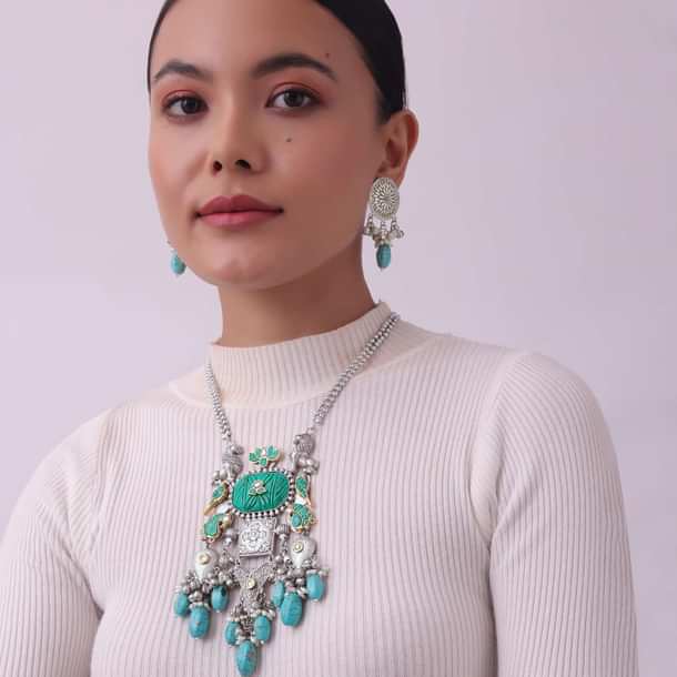 Silver Finish Oxidised Long Necklace Set Infused With Kundan Work And Beads Silver Finish Oxidised Long Necklace Set Infused With Kundan Work And Beads
