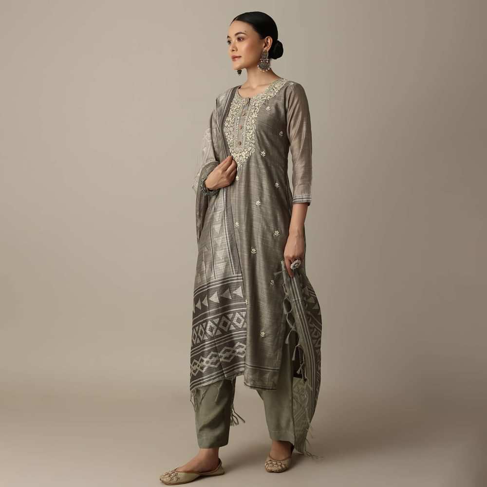 Silver Grey Cotton Silk Thread Work Kurti Pant Set