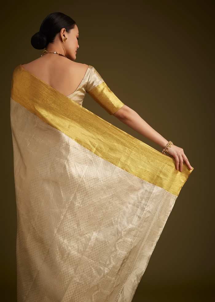 Silver Kanjivaram Silk Saree With Gold Contrast Border And Pallu