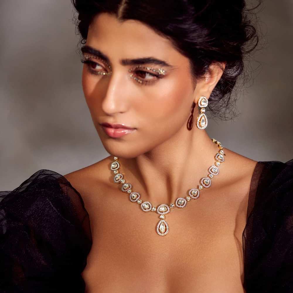 Silver Victorian Polki Necklace Set In Gold Plated Silver Alloy