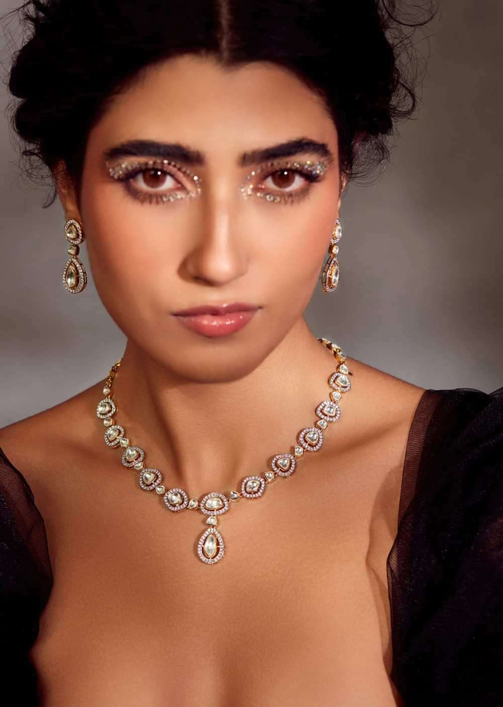 Silver Victorian Polki Necklace Set In Gold Plated Silver Alloy