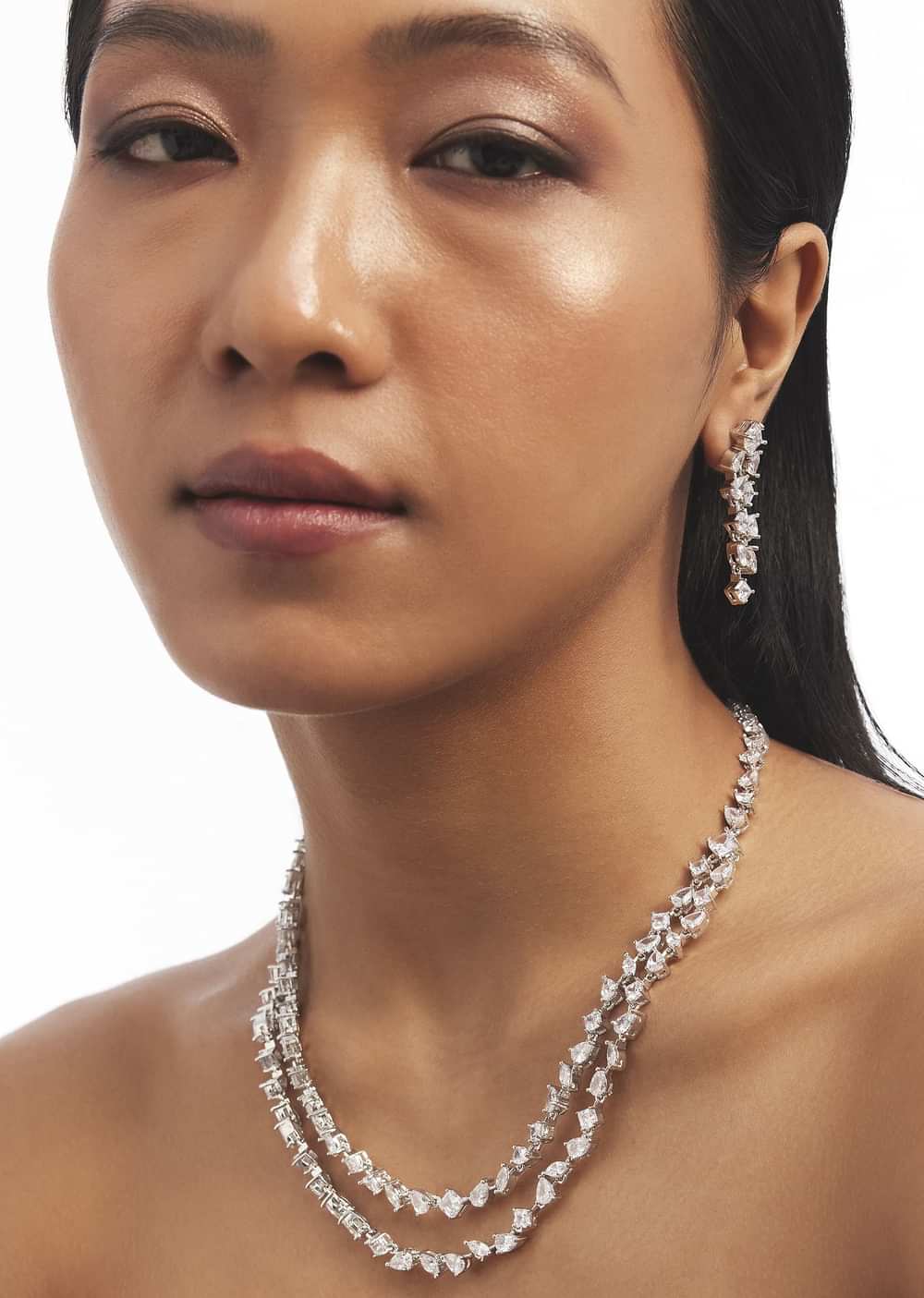 Silver Zircon Embellished Layered Necklace And Earrings Set