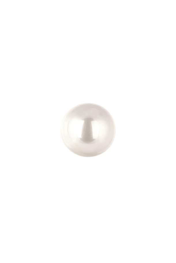 Stunning White Mother Of Pearls Studs