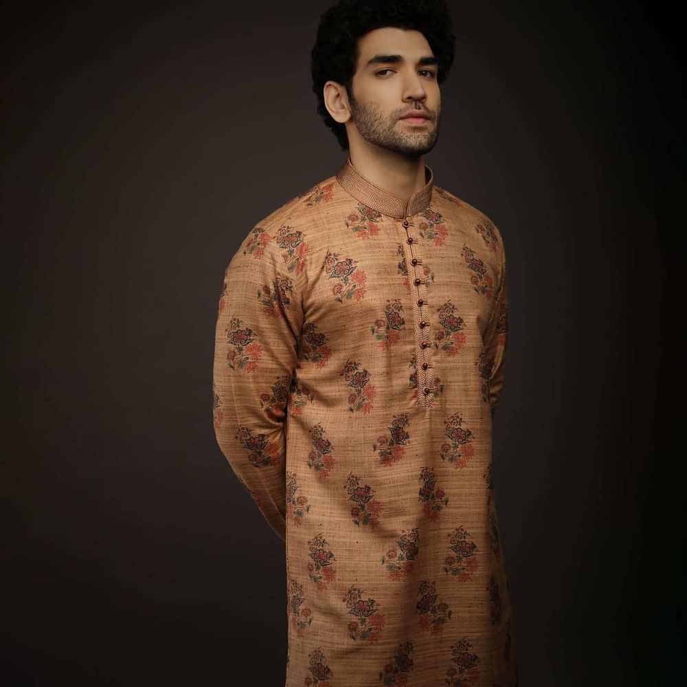 Sugar Brown Kurta Set In Raw Silk With Rust And Dark Blue Printed Floral Buttis