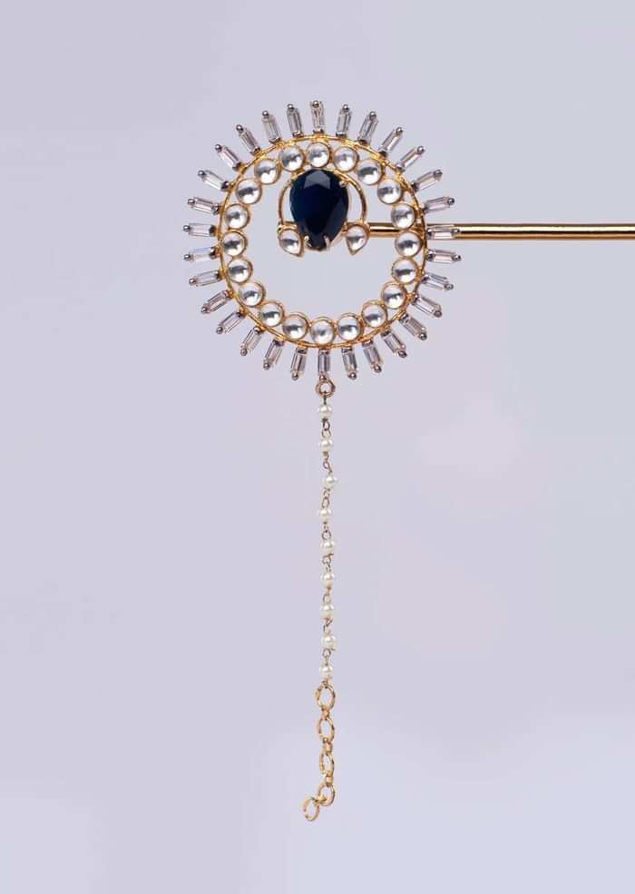 Sun shaped round cluster with extended chain only on Kalki