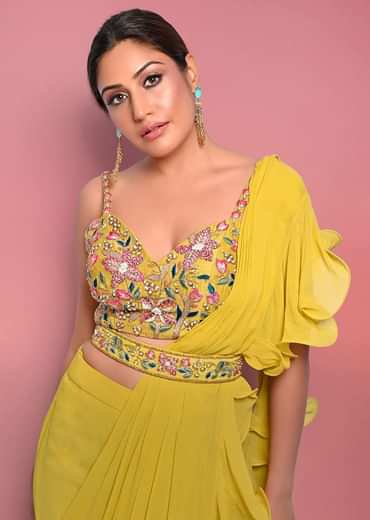 Surbhi Chandna In Kalki Citrus Ready Pleated Ruffle Saree With Multi-Color Floral Hand Embroidered Blouse