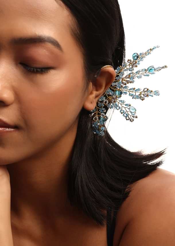Turquoise And Gold Handcrafted Earcuff In Mix Metal Turquoise And Gold Handcrafted Earcuff In Mix Metal