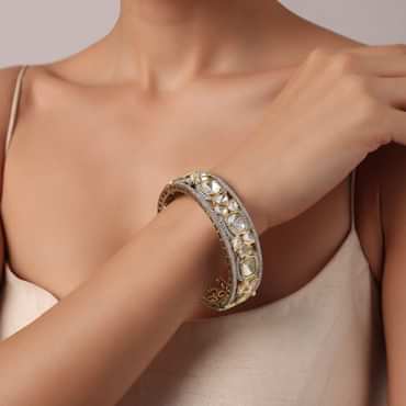 Two Tone Finish Bangle With Studded Kundan Polki
