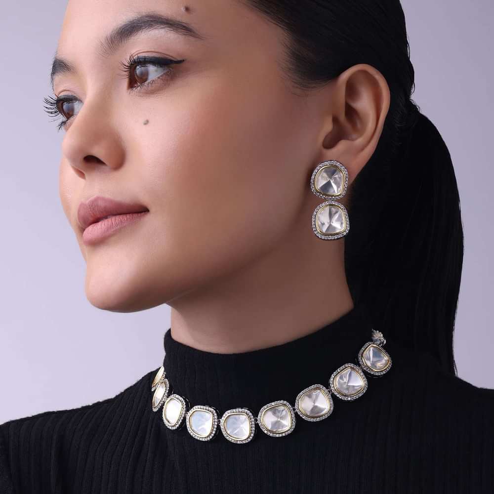 Two Tone Moissanite Kundan Short Necklace Set
