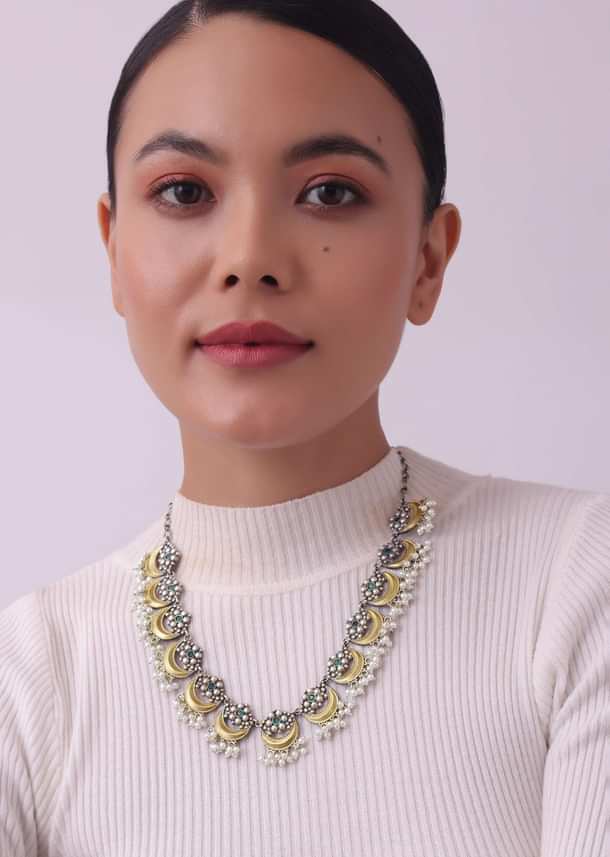 Two Tone Oxidised Necklace And Earrings Set With Pearls Two Tone Oxidised Necklace And Earrings Set With Pearls