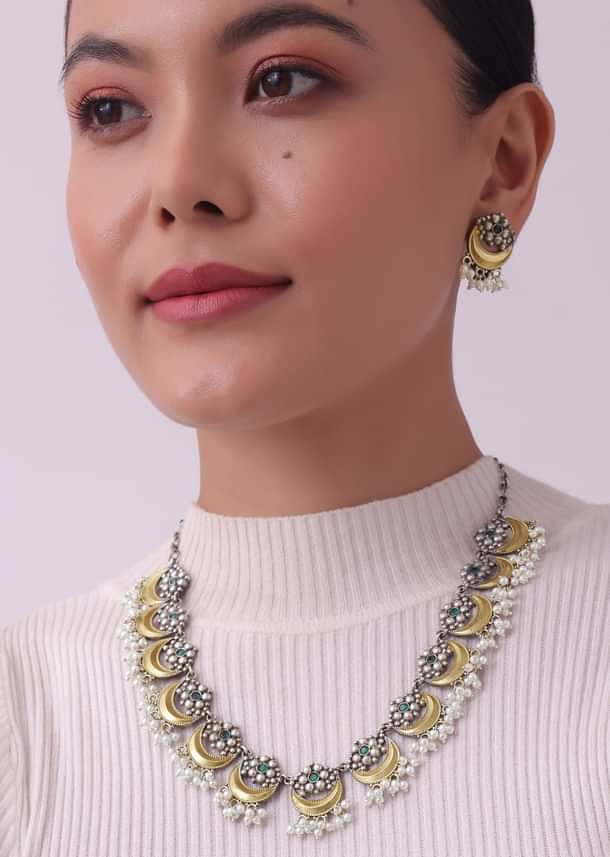 Two Tone Oxidised Necklace And Earrings Set With Pearls Two Tone Oxidised Necklace And Earrings Set With Pearls