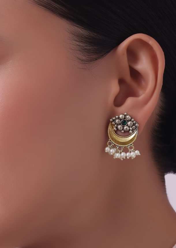 Two Tone Oxidised Necklace And Earrings Set With Pearls Two Tone Oxidised Necklace And Earrings Set With Pearls