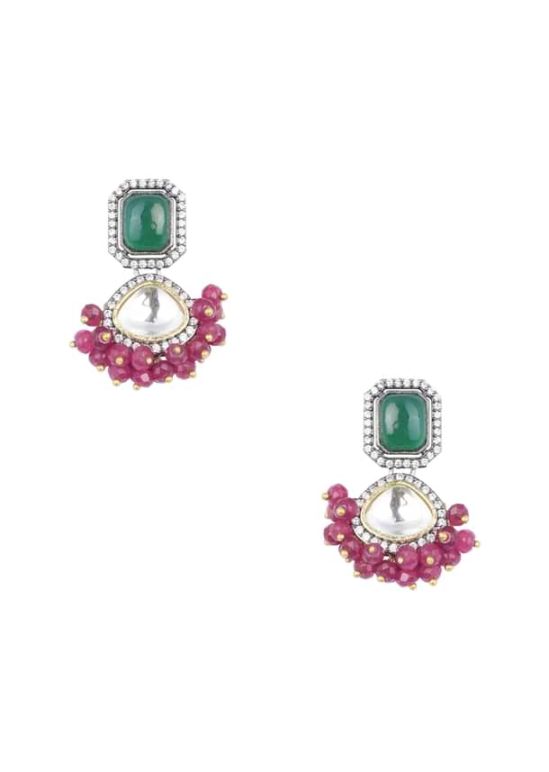Two Tone Victorian Necklace Set With Mangtikka Two Tone Victorian Necklace Set With Mangtikka