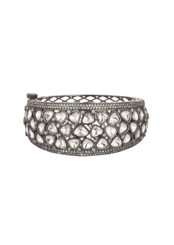 Two Tone Victorian Style Kada In Fusion Style Two Tone Victorian Style Kada In Fusion Style