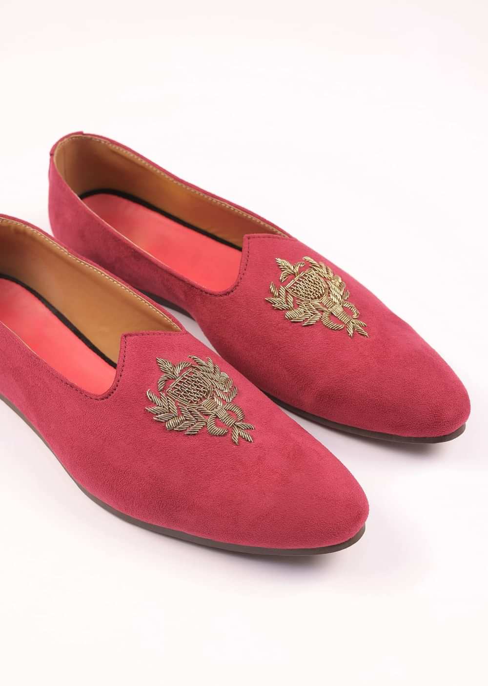 Valentine Red Juttis For Men In Suede With Embroidery