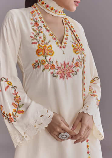 White Crepe Kurta Set With Multicolour Resham Work