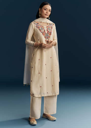 White Silk Kurta Set With Thread Work