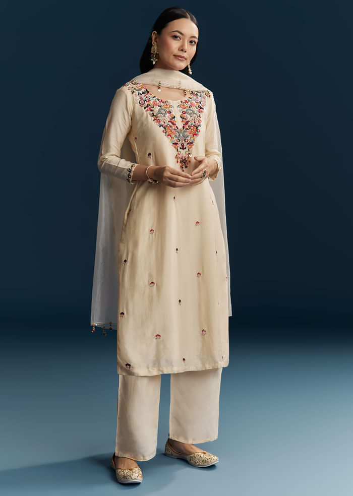 White Silk Kurta Set With Thread Work