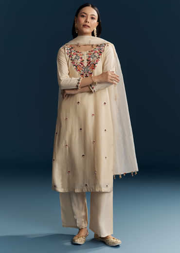 White Silk Kurta Set With Thread Work