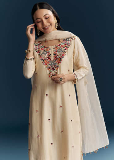 White Silk Kurta Set With Thread Work