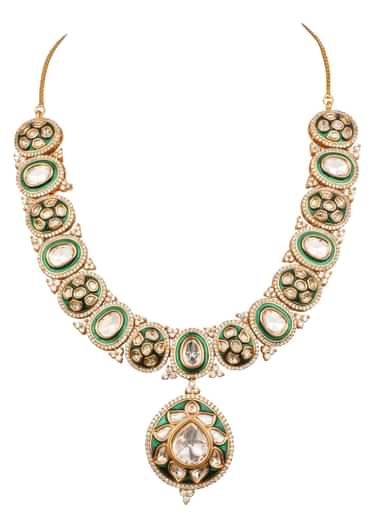 White And Gold Kundan Mix Metal Necklace With Earrings